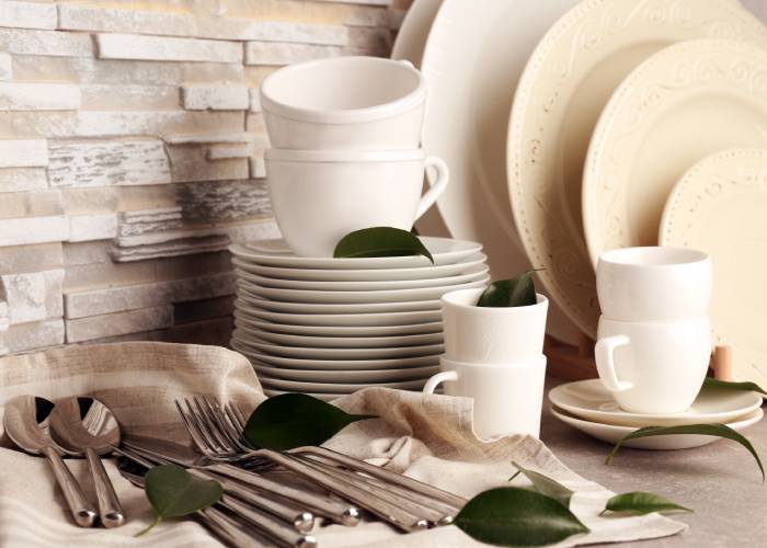 dinnerware