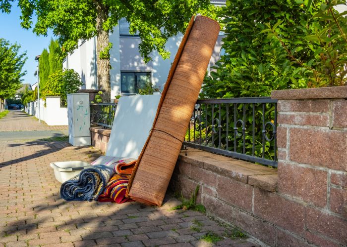 rubbish items