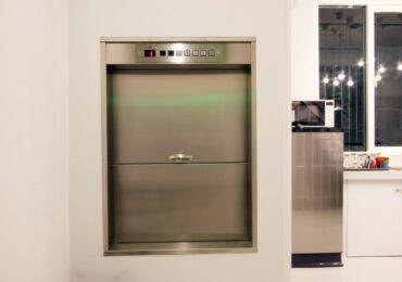 dumbwaiter lifts